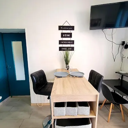 Equipe Avec Terrasse A 600m Du Centre Thermal Apartment Lamalou-les-Bains